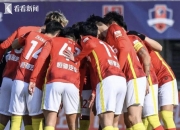 开云体育官方网站-联赛争夺激烈，球队实力逐渐暴露