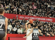 开云体育-辽宁男篮主教练调整战术，成功获胜