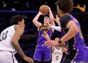 开云体育APP下载-湖人传奇巨星重返斯台普斯中心