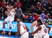 开云体育APP下载-关于公牛客场不敌开拓者，遭遇连败的信息