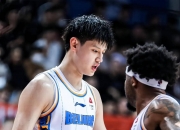 开云体育中国-国际篮球明星争夺季后赛门票，胜者凯旋的简单介绍