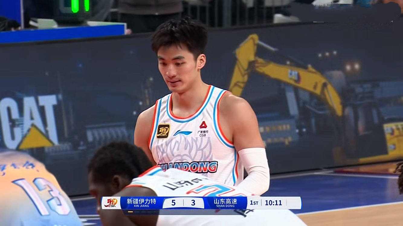 山东男篮实现大逆转,惊险击败对手 山东男篮实现大逆转,惊险击败对手