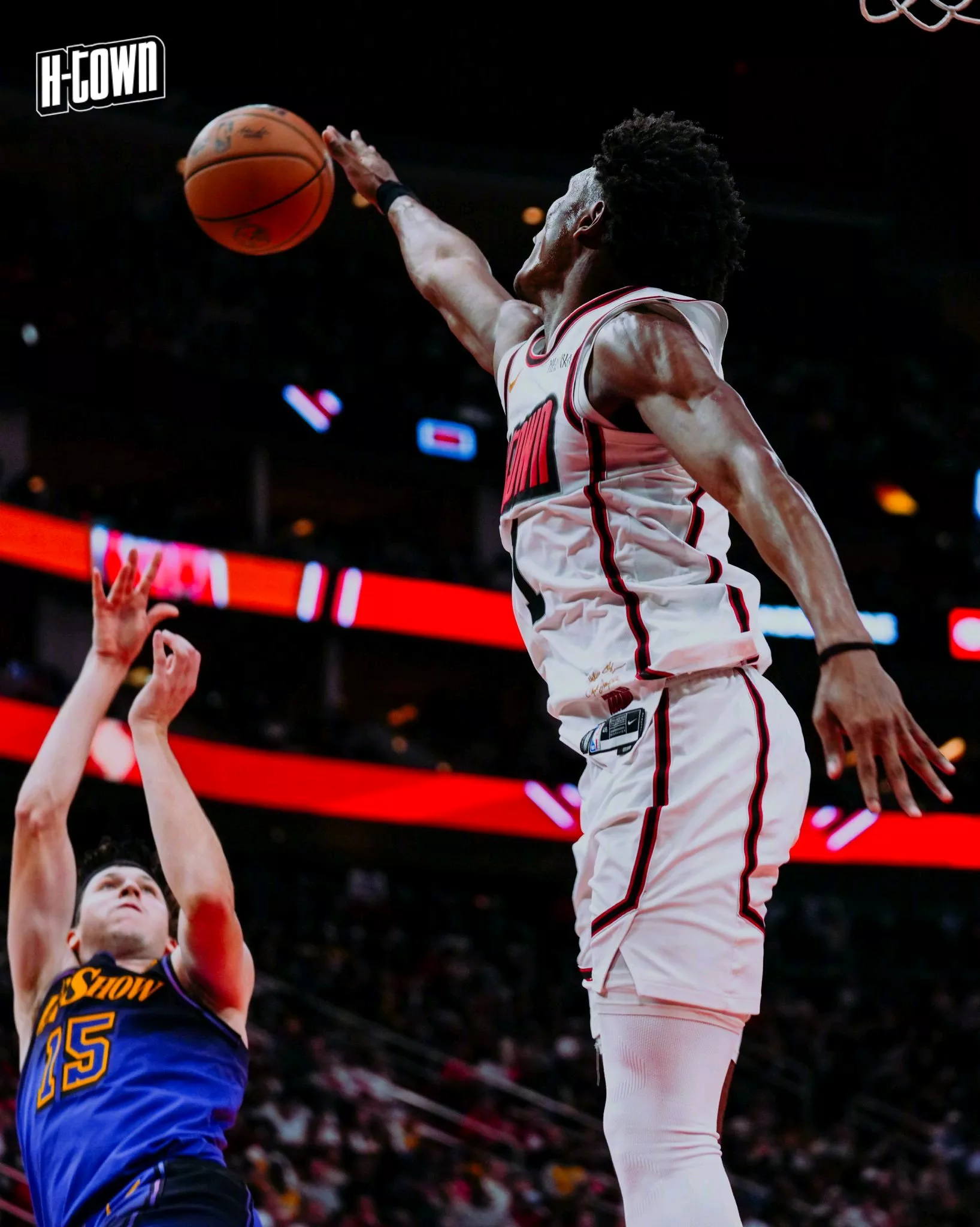 火箭年轻阵容成熟，逐渐找到节奏