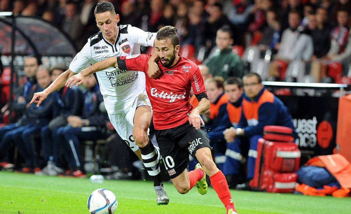 关于巴黎FC法国国脚助攻得手，领先对手一步的信息