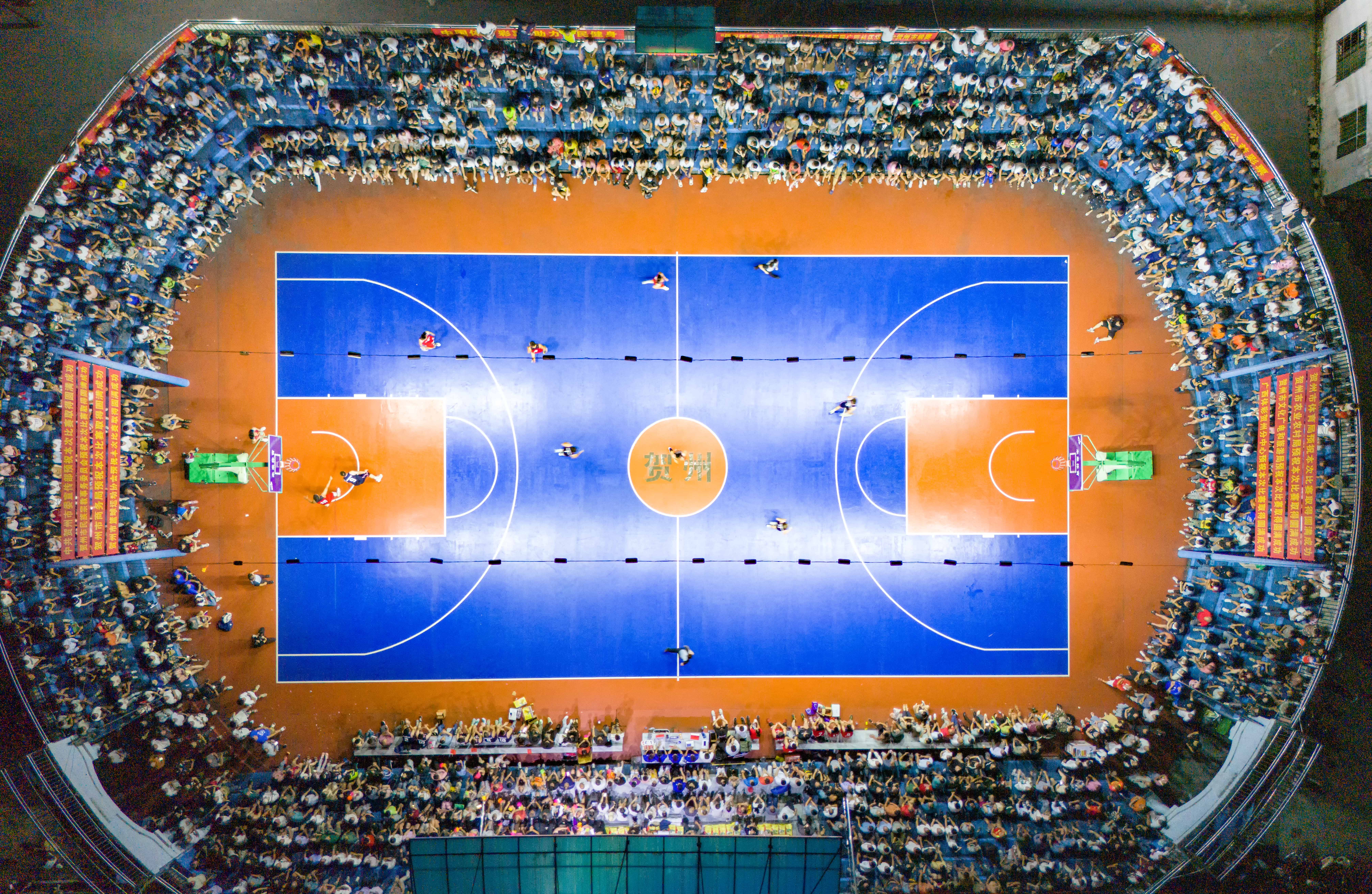 比赛精彩无比，现场火爆的简单介绍