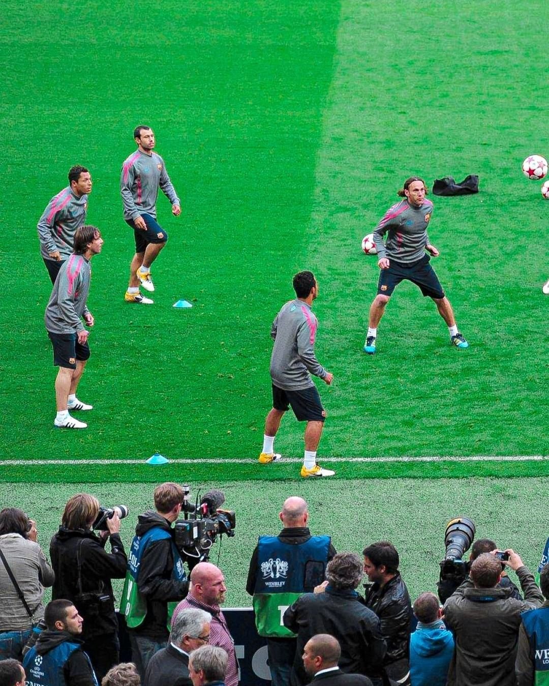 防守稳固与进攻犀利，球队将在比赛中展现出色表现