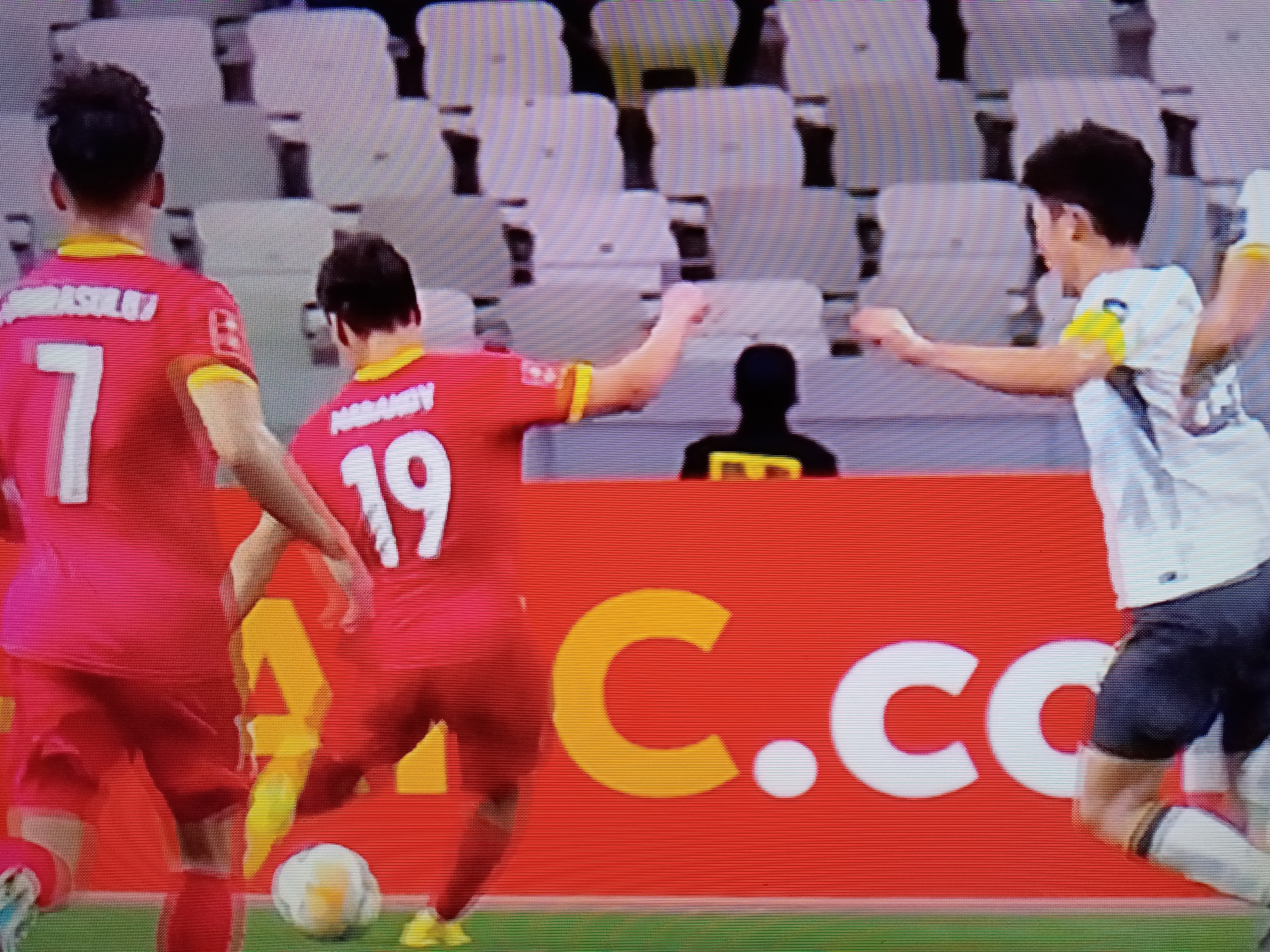 东亚强队备战国际比赛关键时刻