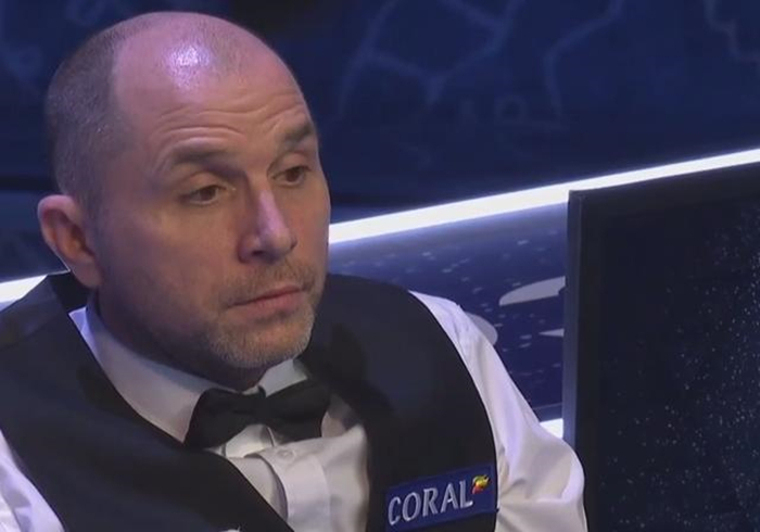 包含英格兰超球队裁掉名将：薪资预算原因致决定的词条