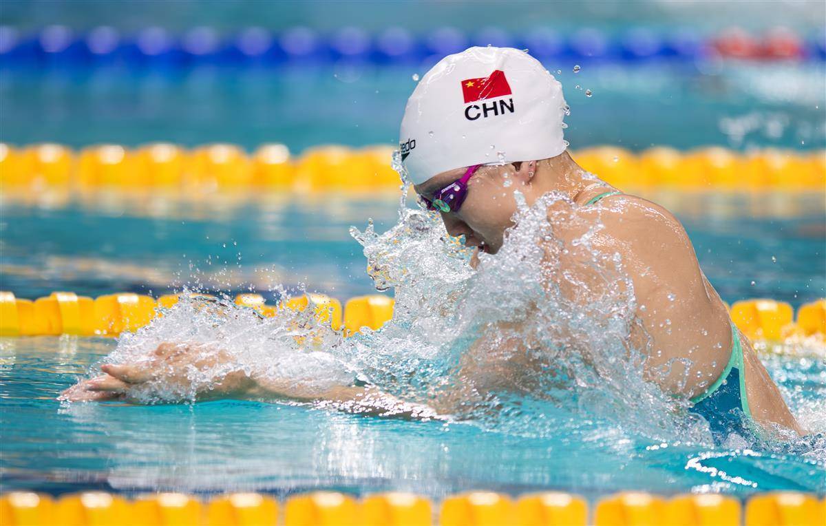 欧洲选手表现亮眼！游泳比赛场上竞争激烈