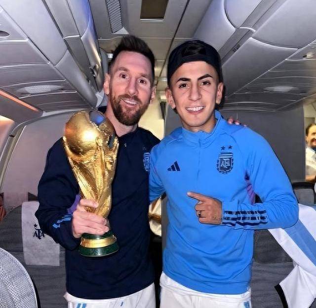 里昂队不负众望,再次获得胜利 里昂队不负众望,再次获得胜利