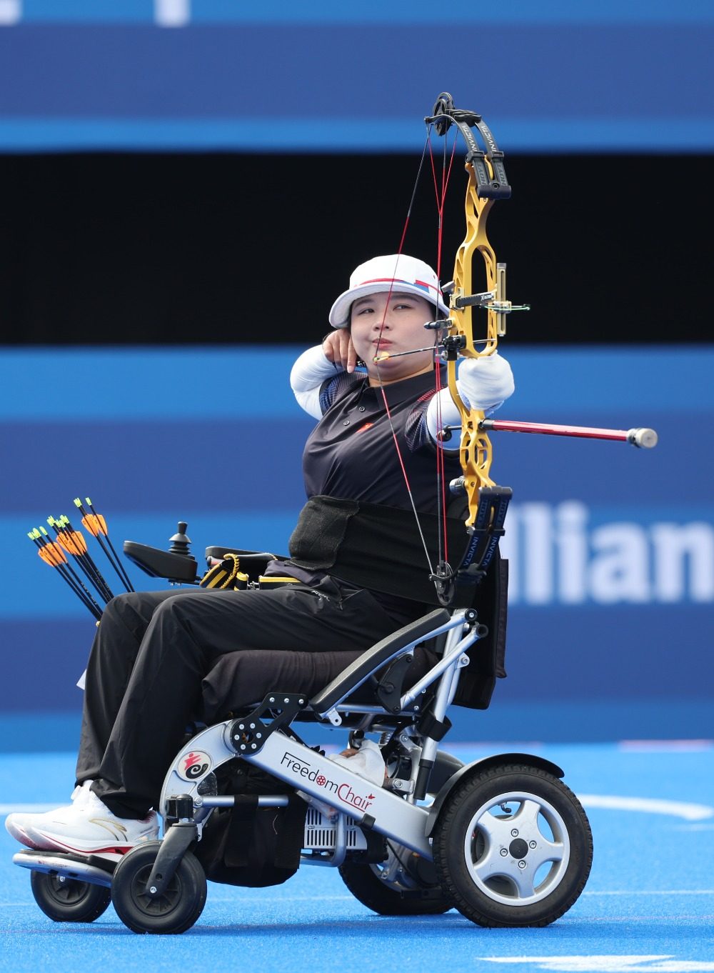 印度射箭选手获得银牌