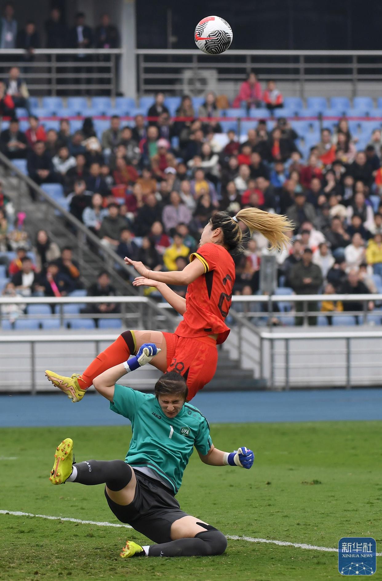 国际女足盛事震撼开幕，各国强队集结战场的简单介绍