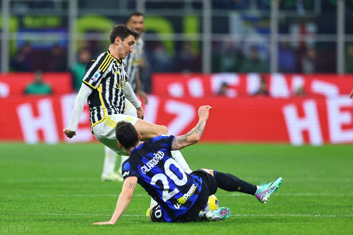 关于尤文图斯全队努力保卫主场领先的信息 关于尤文图斯全队努力保卫主场领先的信息