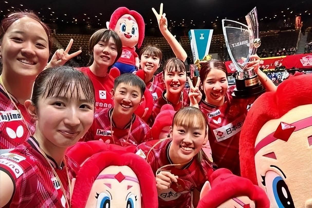 乒乓球赛事:日本女队夺冠喜悦的简单介绍 乒乓球赛事:日本女队夺冠喜悦的简单介绍