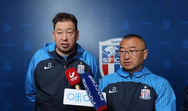 狼队主帅埃斯席多夫建功高唱，球队士气高昂的简单介绍