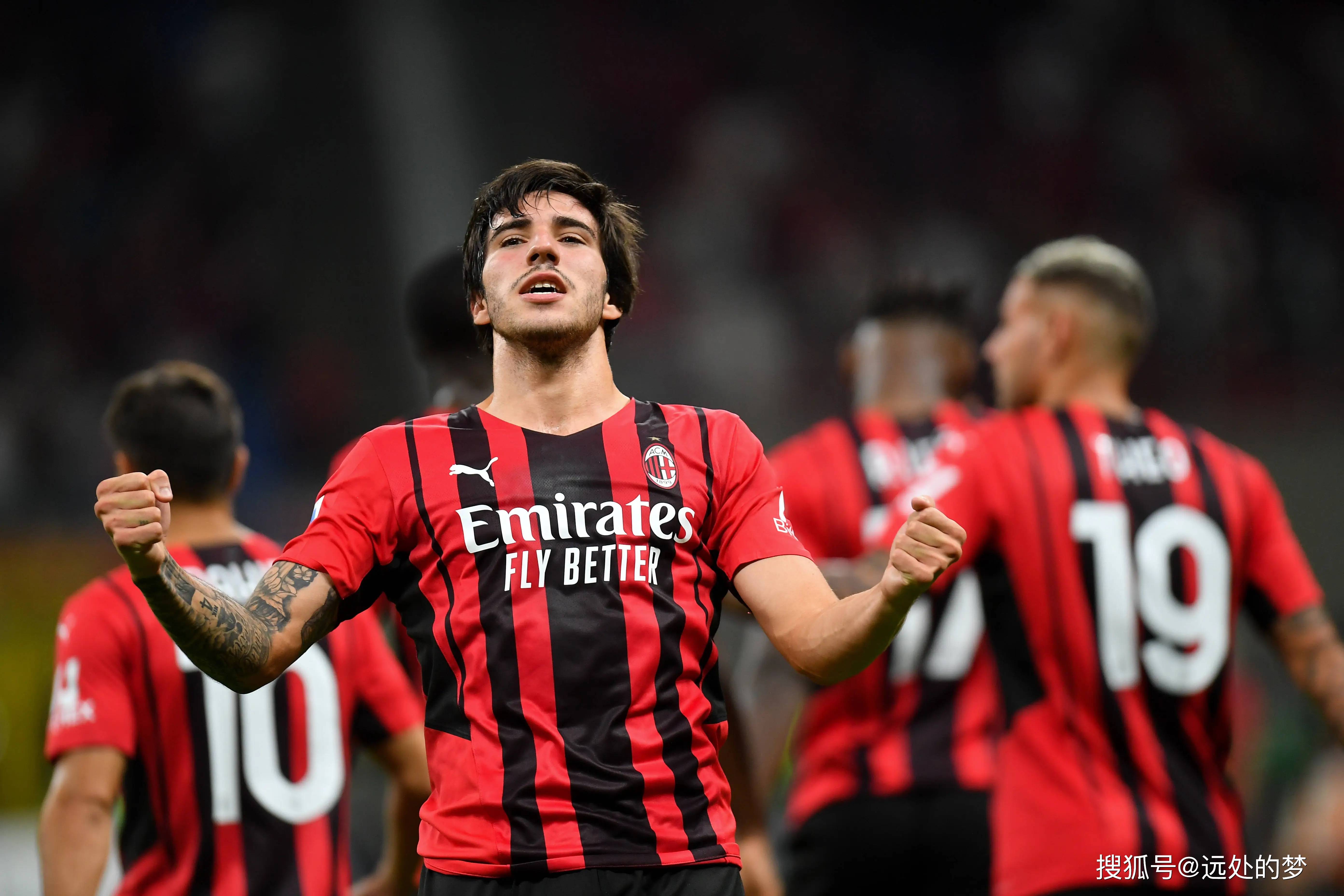 波尔图淘汰AC米兰，创造欧冠奇迹的简单介绍