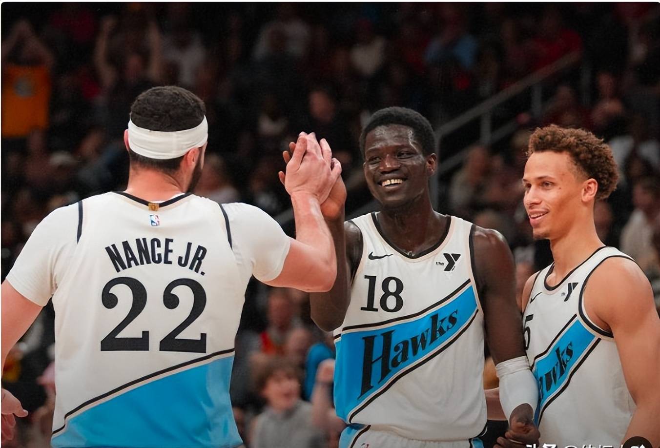 雄鹿惨遭人逆转失利，主教练总结比赛的简单介绍