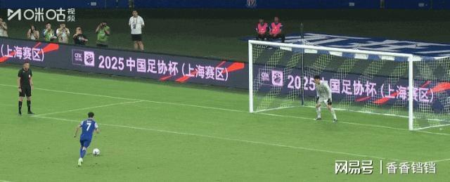 包含申花主场惊险胜利，中超豪门之路再次重新踏起的词条