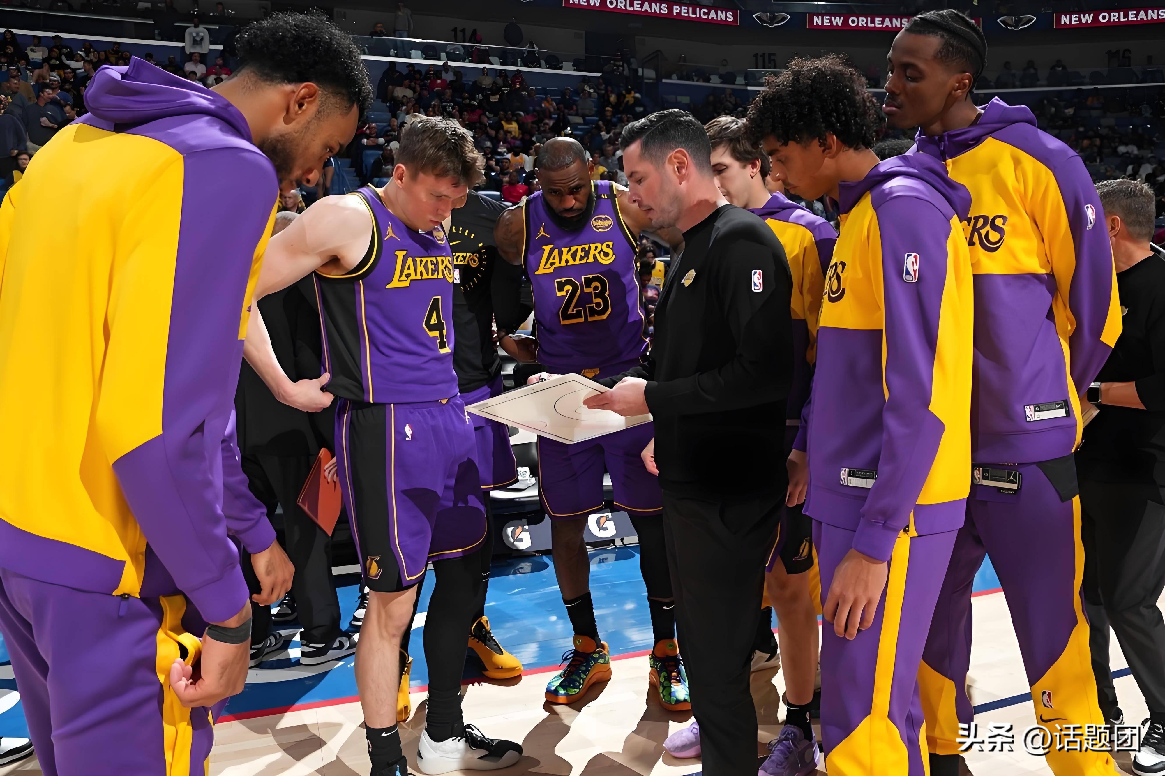 湖人队大胜鹈鹕队，取得连胜