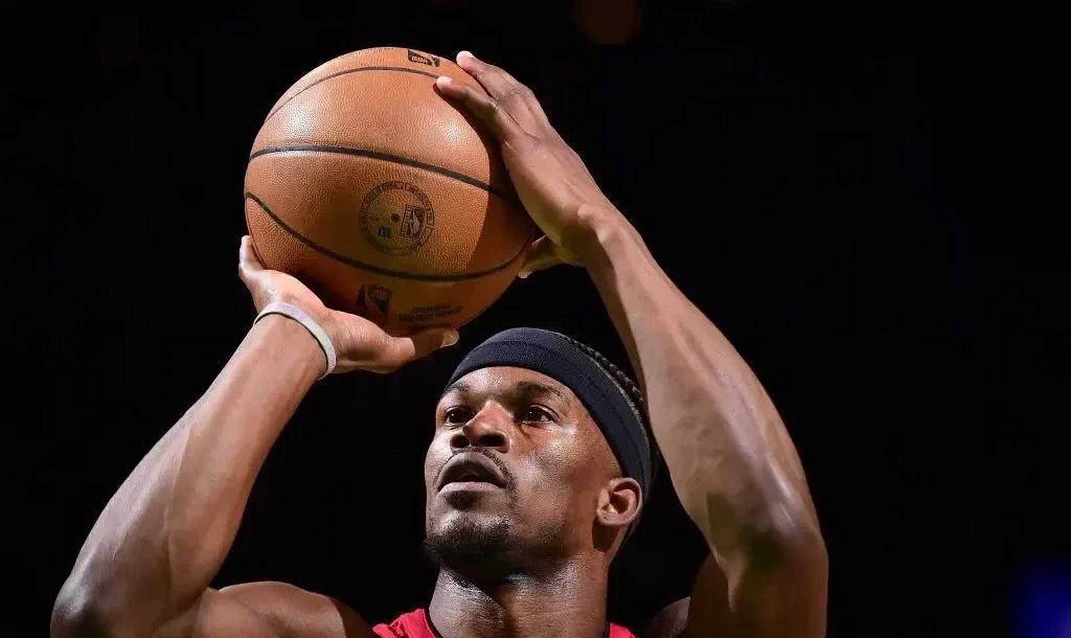 热火队主控恢复健康，全队表现稳定的简单介绍