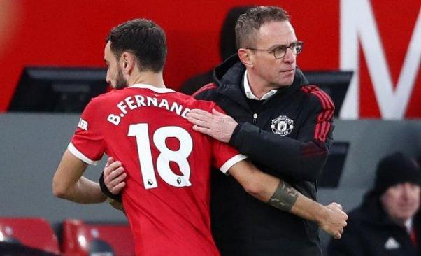 瓦特福德客场不敌曼城，保级困境艰难