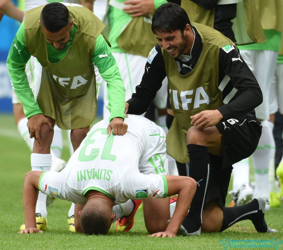 关于阿尔及利亚足球联赛震撼人心狂热燃烧的信息