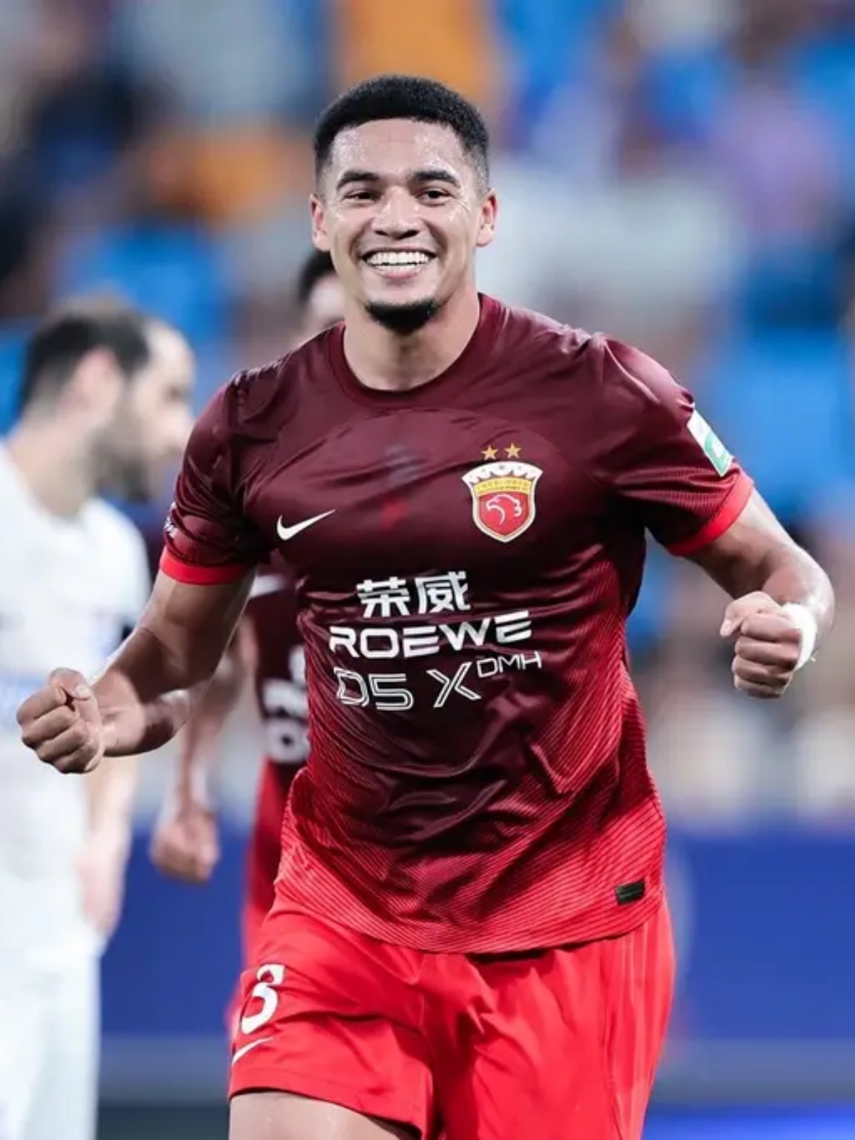 包含卡迪夫城战胜对手,展现强大比赛实力的词条 包含卡迪夫城战胜对手,展现强大比赛实力的词条