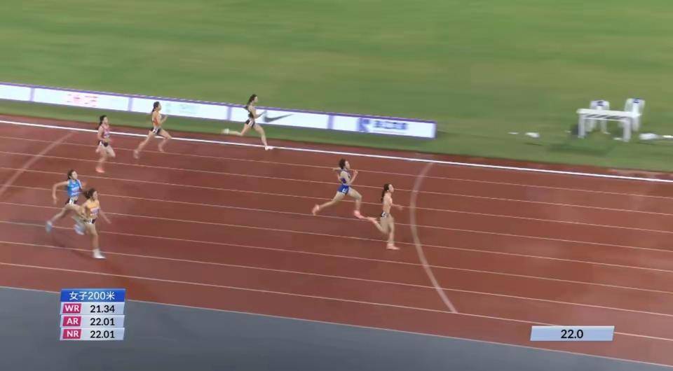 新星决赛复仇,短跑选手奋力逆袭夺金 新星决赛复仇,短跑选手奋力逆袭夺金