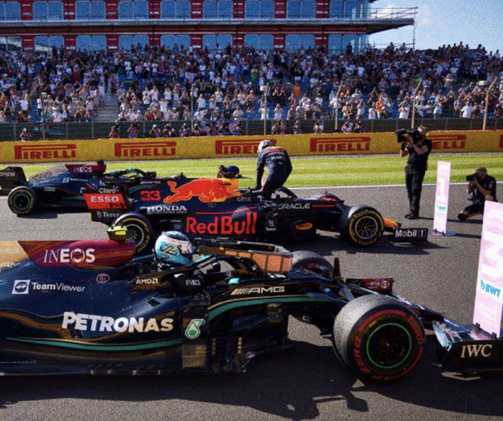 迈凯伦完胜法拉利,汉密尔顿带队取胜的简单介绍 迈凯伦完胜法拉利,汉密尔顿带队取胜的简单介绍