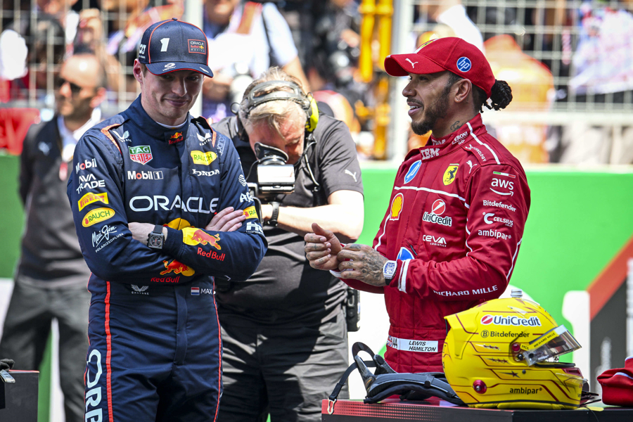 梅赛德斯鏖战索伯车队，汉密尔顿刷新纪录